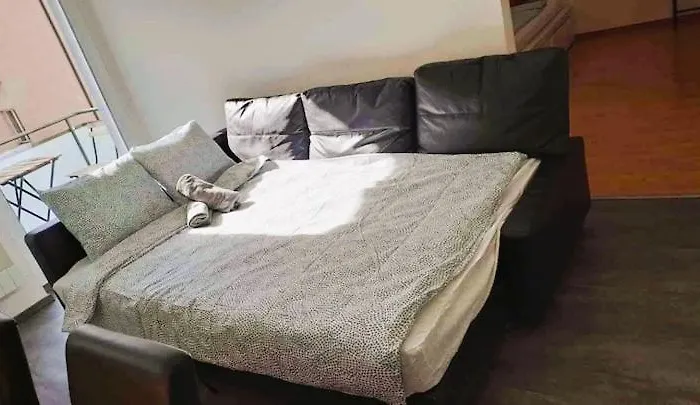 2 Flats With Balcony - Hilda Apartman Zürich