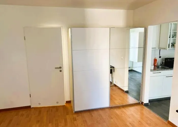 2 Flats With Balcony - Hilda